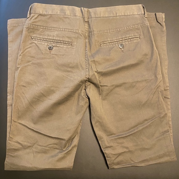 H&M beige pants/slacks - Picture 2 of 3